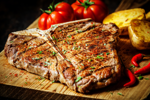 Choosing Between T-bone and Porterhouse_ What You Must Know