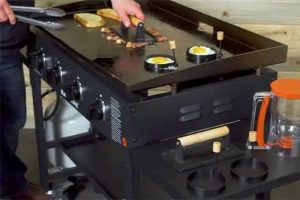 can you put a pot on a blackstone griddle