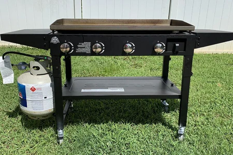can you store a blackstone griddle outside
